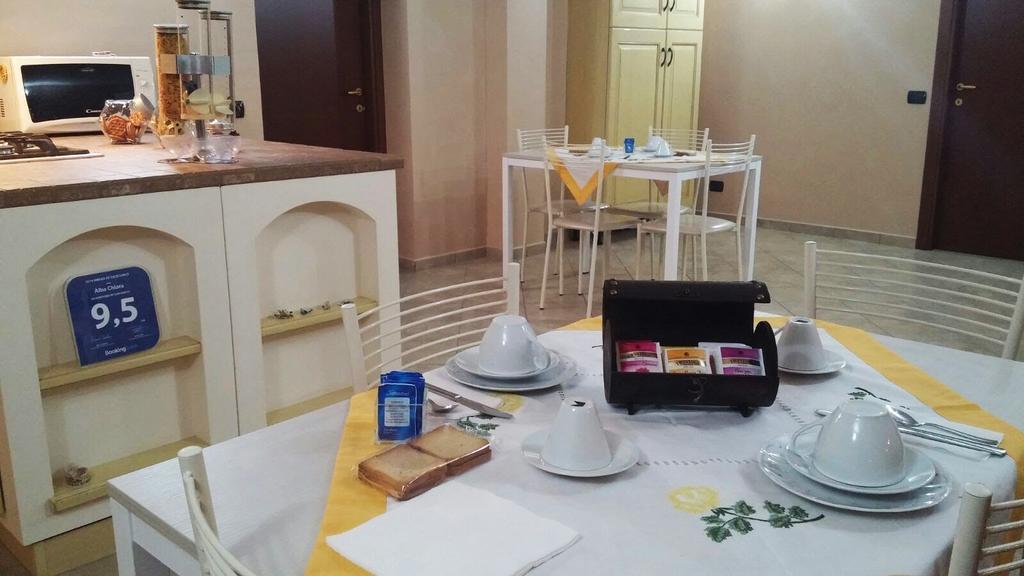 Alba Chiara Bed & Breakfast Anzio Bagian luar foto